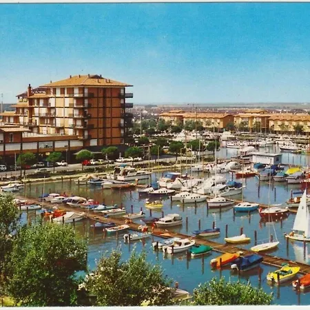 Διαμέρισμα Practical With Balcony By The Porto Santa Margherita di Caorle
